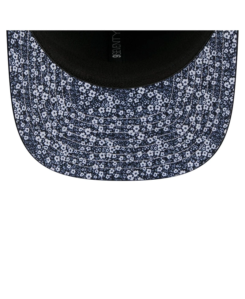 New Era Men's Navy New York Yankees Floral Patch 9SEVENTY Adjustable Hat