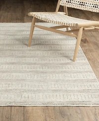 Oriental Weavers Branigan BRG03 5'3"x7'6" Area Rug