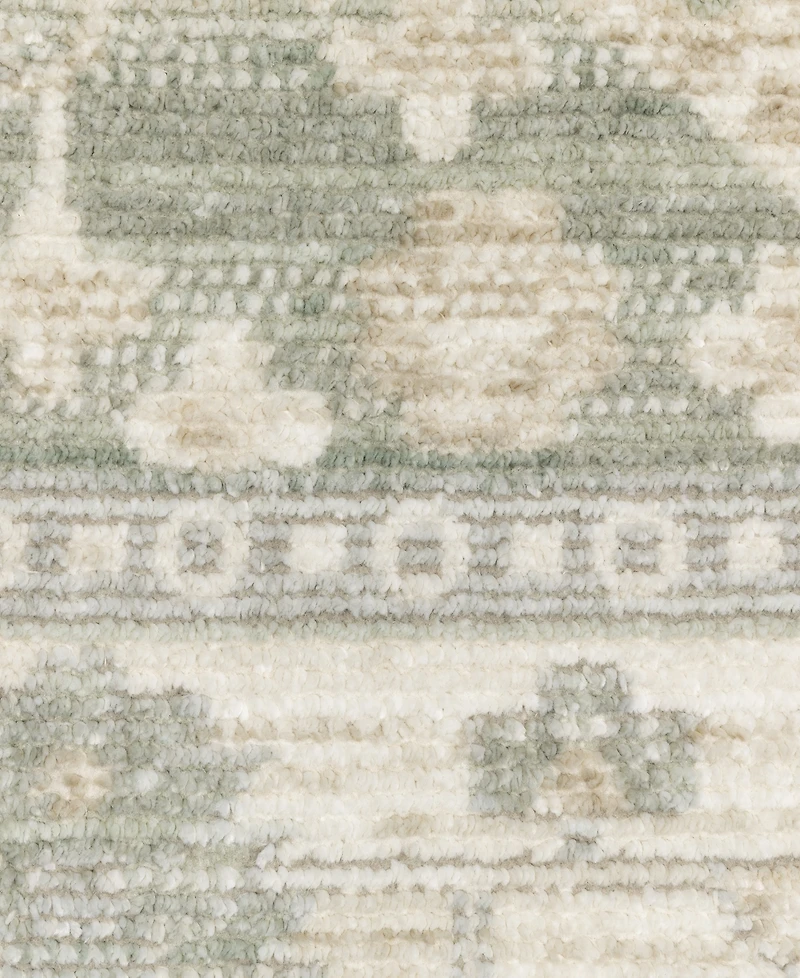 Oriental Weavers Lola LLA06 2'9"x5' Area Rug