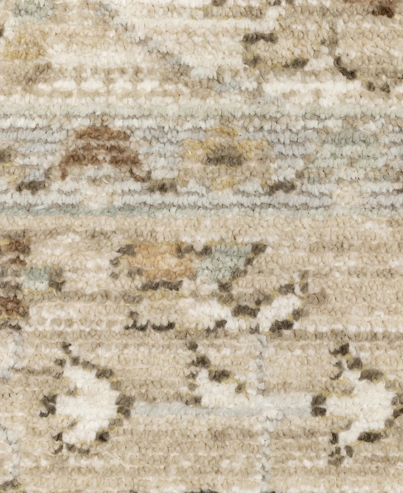 Oriental Weavers Lola LLA05 2'9"x5' Area Rug