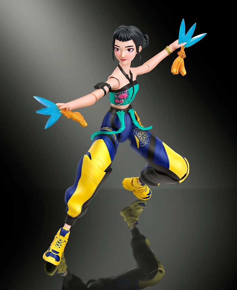 Kpop Demon Hunters Zoey 5.6-inch Action Figure with Swappable Faces & Accessories, Ages 4+