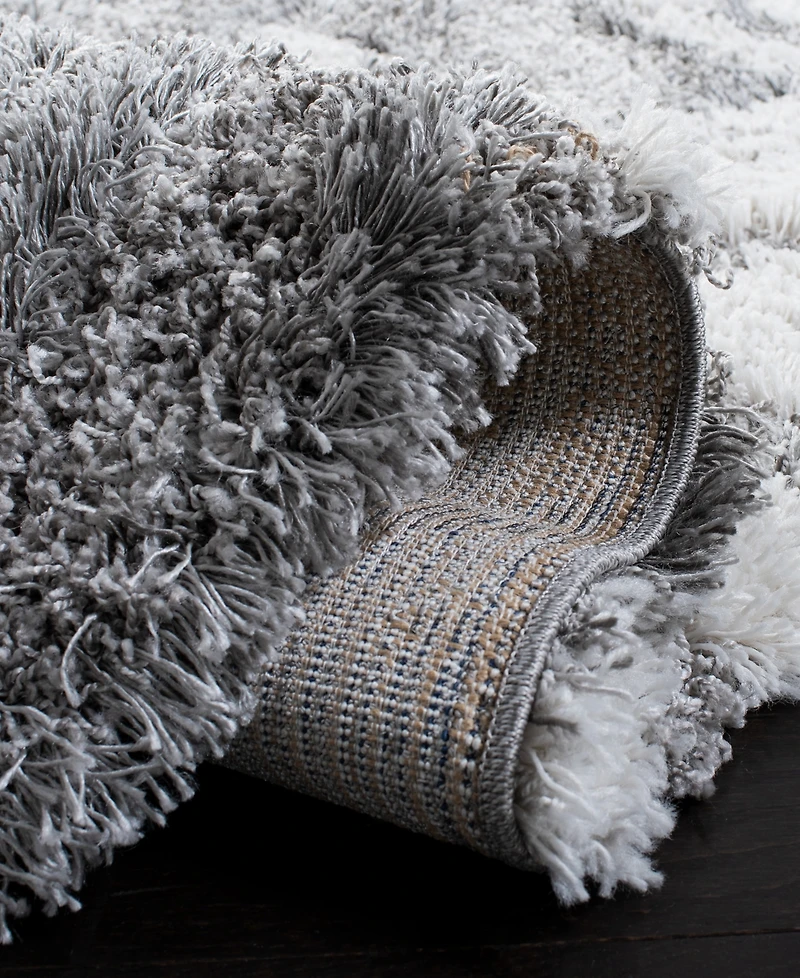 Safavieh 93" x 9" x 9" 8'x10' Area Rug
