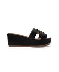 Forever and Always Shoes Women's Hiola Leather Platform Sandal