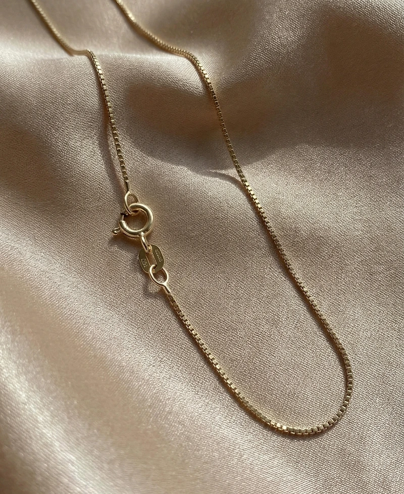 The M Jewelers Mom Two Tone Photo Locket Necklace