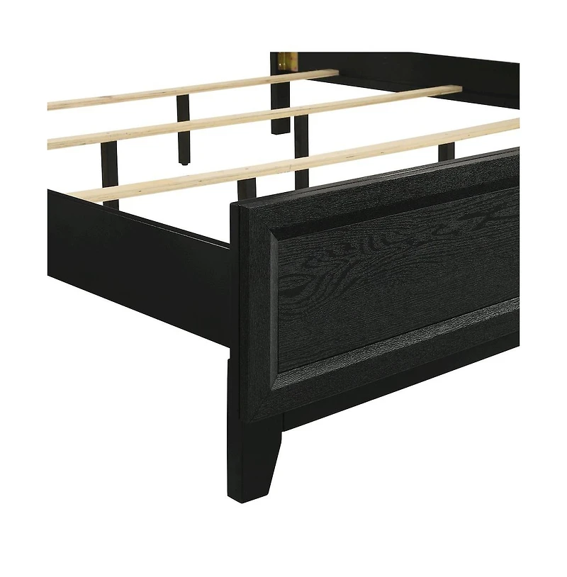 New Classic Furniture Obsidian Wood Queen Bed