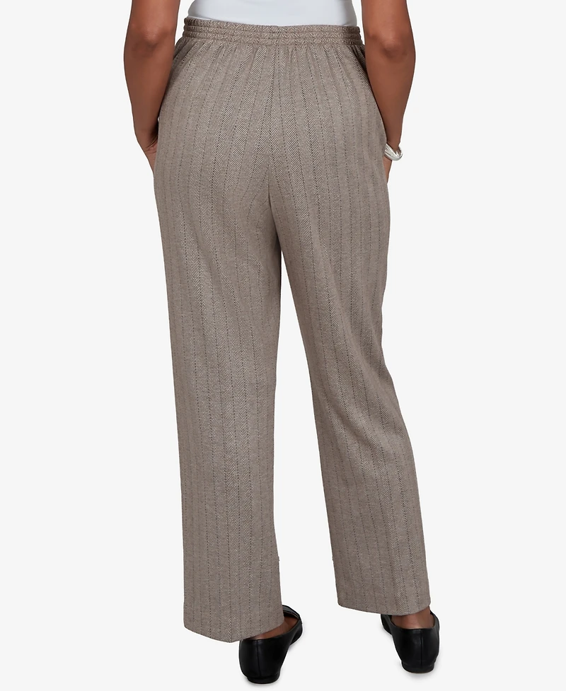 Alfred Dunner Petite Mid-Rise Straight Pull-On Pants