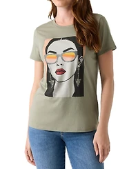 Guess Women's Sunglass Mood Easy Retro Graphic T-Shirt