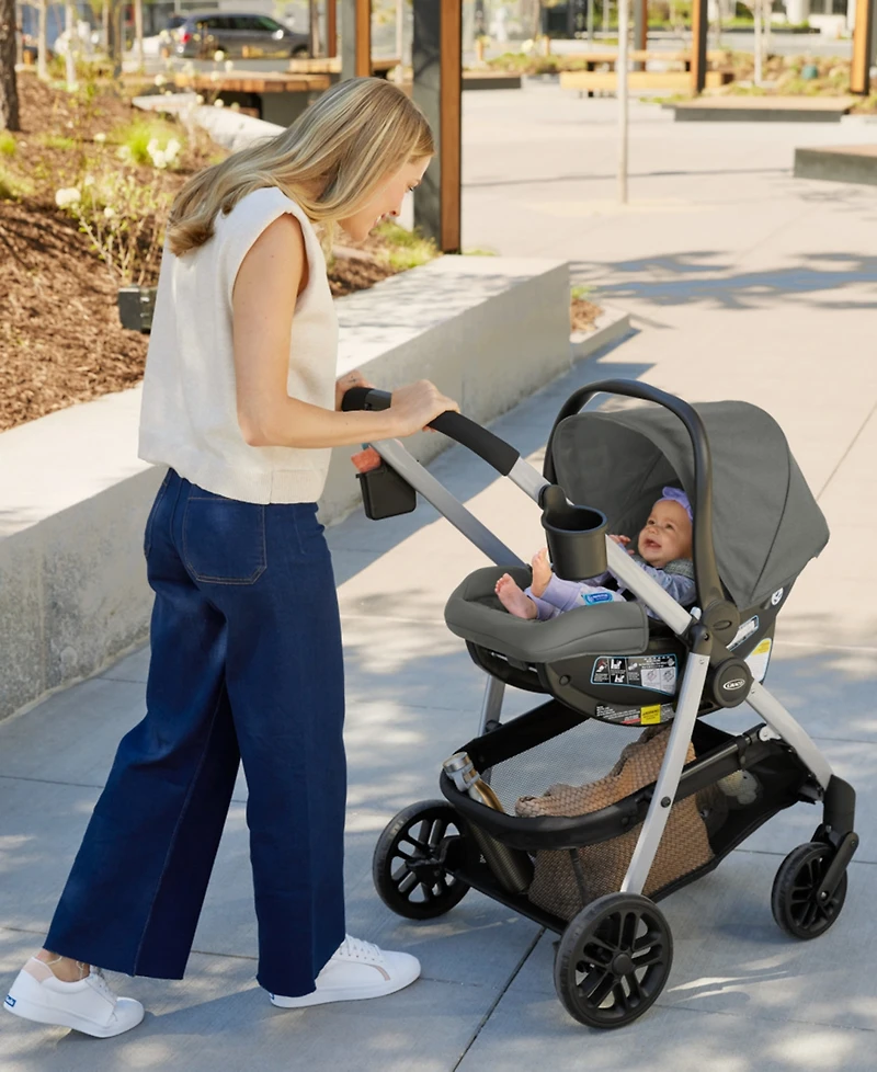 Graco Baby Boys' and Girls' Modes Pramette 3-in-1 Travel System