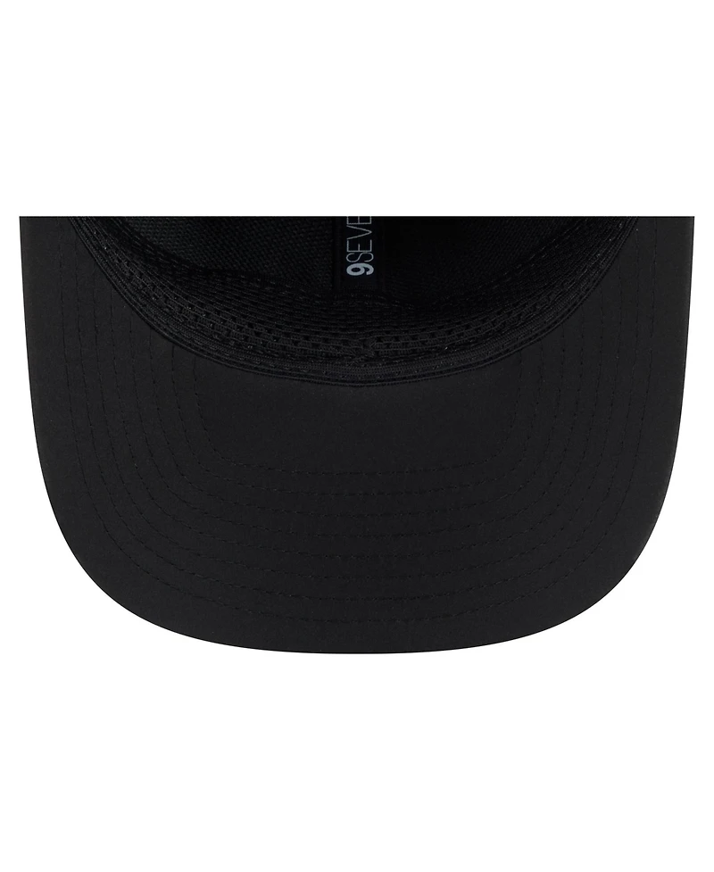 New Era Men's Black Indianapolis Colts 2026 Sideline 9SEVENTY Adjustable Hat