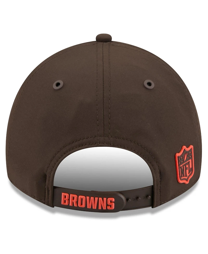 New Era Men's Brown Cleveland Browns 2026 Sideline Casual Classic Adjustable Hat