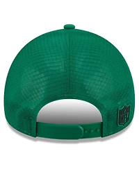New Era Men's Kelly Green Philadelphia Eagles 2026 Sideline Throwback Apex 9FORTY Adjustable Trucker Hat