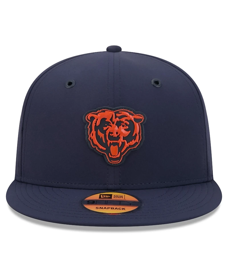 New Era Men's Navy Chicago Bears 2026 Sideline 9FIFTY Snapback Hat