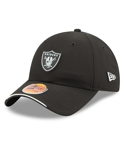 New Era Men's Black Las Vegas Raiders 2026 Sideline Casual Classic Adjustable Hat