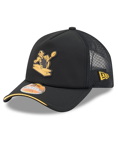 New Era Men's Black Pittsburgh Steelers 2026 Sideline Throwback Apex 9FORTY Adjustable Trucker Hat