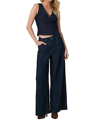 Guess Women's Briley Plunging V-Neck Cropped Sleeveless Denim Top