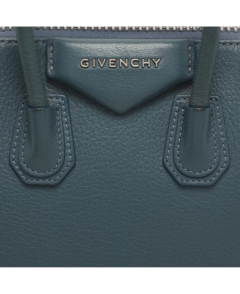 Pre-Owned Givenchy women's Leather Shoulder Bag