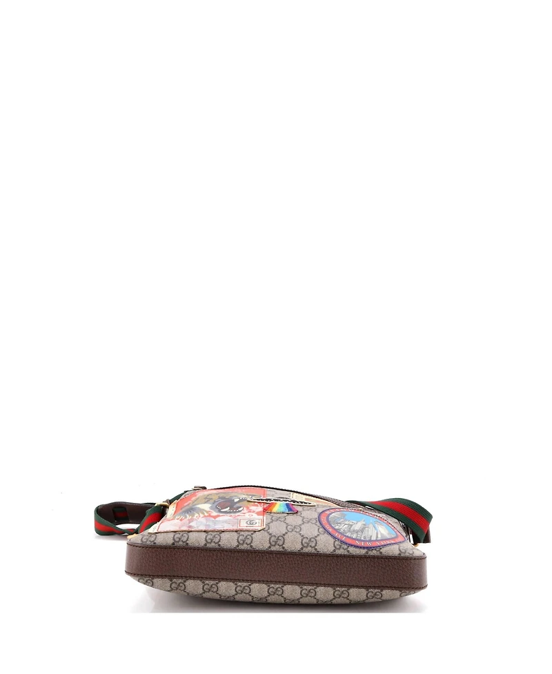 Pre-Owned Gucci Medium Courrier Zip Messenger Gg Coated Canvas with Applique