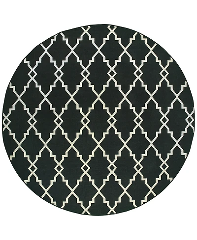 Oriental Weavers Marina 7763K Black/Ivory 7'10" Indoor/Outdoor Round Area Rug