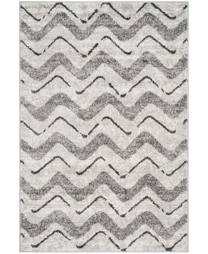 Safavieh Adirondack 121 Silver and Charcoal 5'1" x 7'6" Area Rug