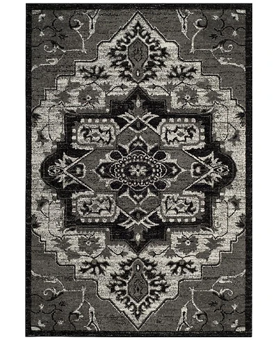 Safavieh Vintage Hamadan VTH221 Light Gray and Gray 5'3" x 7'6" Area Rug