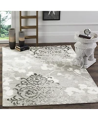 Safavieh Adirondack Silver and Ivory 5'1" x 7'6" Area Rug