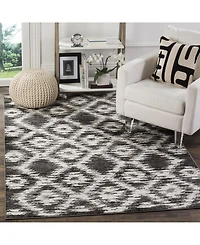 Safavieh Adirondack 118 Charcoal and Ivory 5'1" x 7'6" Area Rug