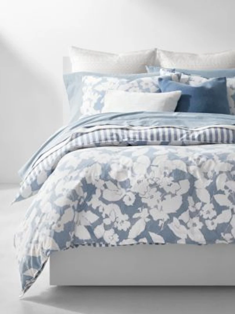 Closeout Lauren Ralph Lauren Willa Floral Comforter Sets
