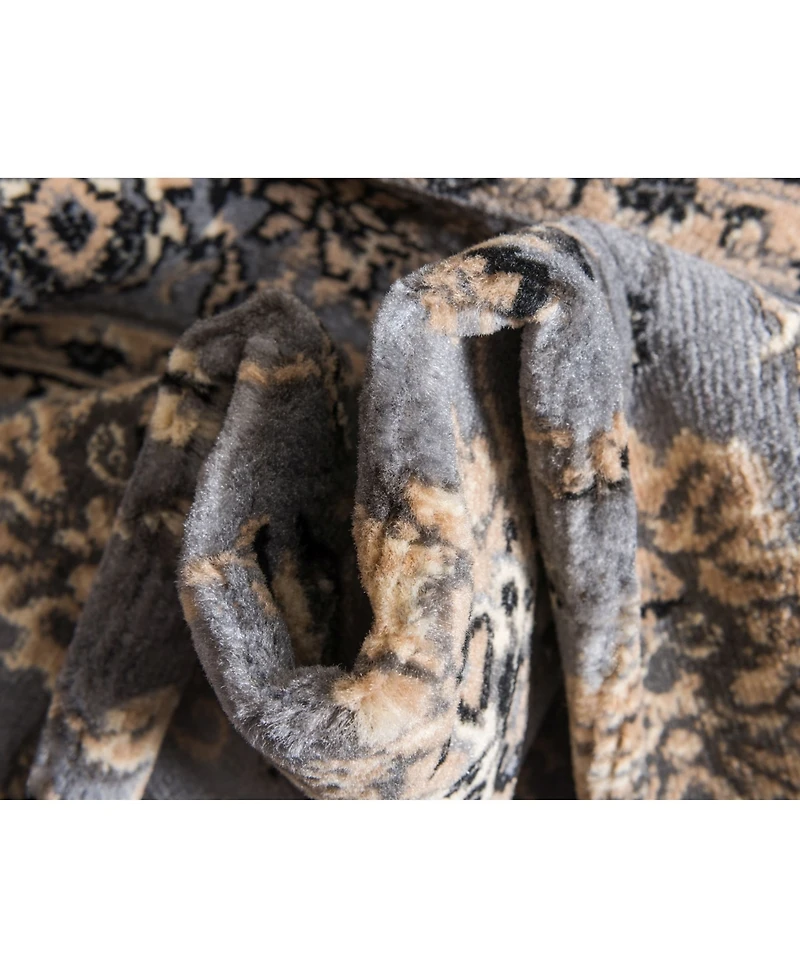 Bayshore Home Arnav Arn1 5' x 8' Area Rug