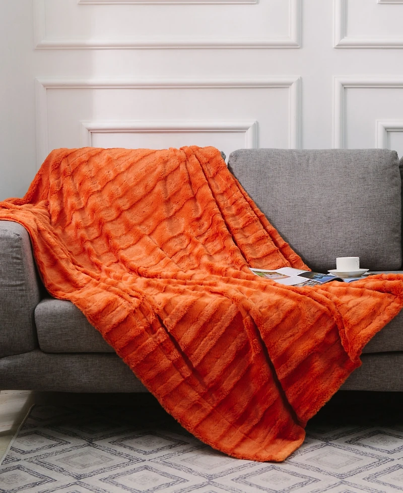 Cheer Collection Ultra Soft Faux Fur to Microplush Reversible Oversized Throw