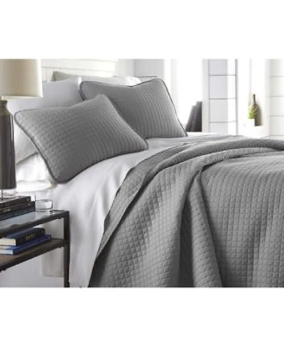 Southshore Fine Linens Oversized Lightweight Quilt Sets