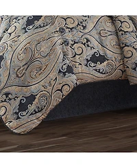 J Queen New York Luciana 4-Pc. Comforter
