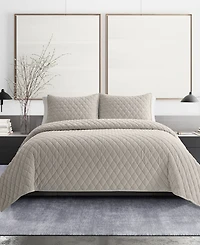 Closeout! Vera Wang Diamond Velvet Reversible 3 Piece Quilt Set