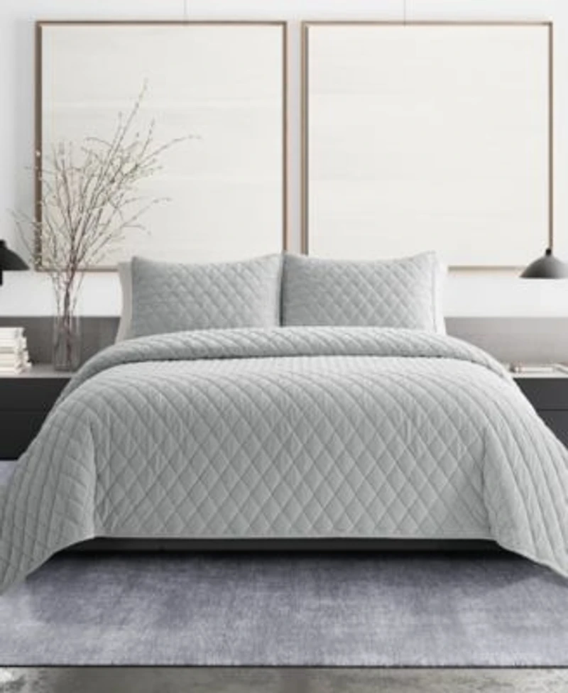 Vera Wang Diamond Velvet Quilt Sham Set