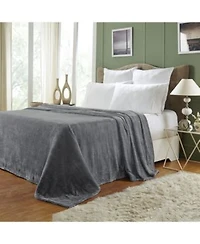 Superior Wrinkle Resistant Plush Fleece Blanket