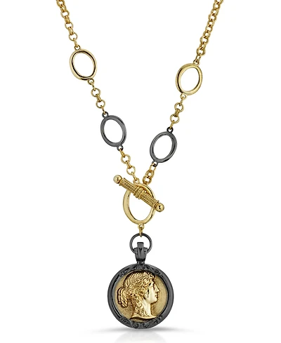 2028 Toggle Cameo Necklace