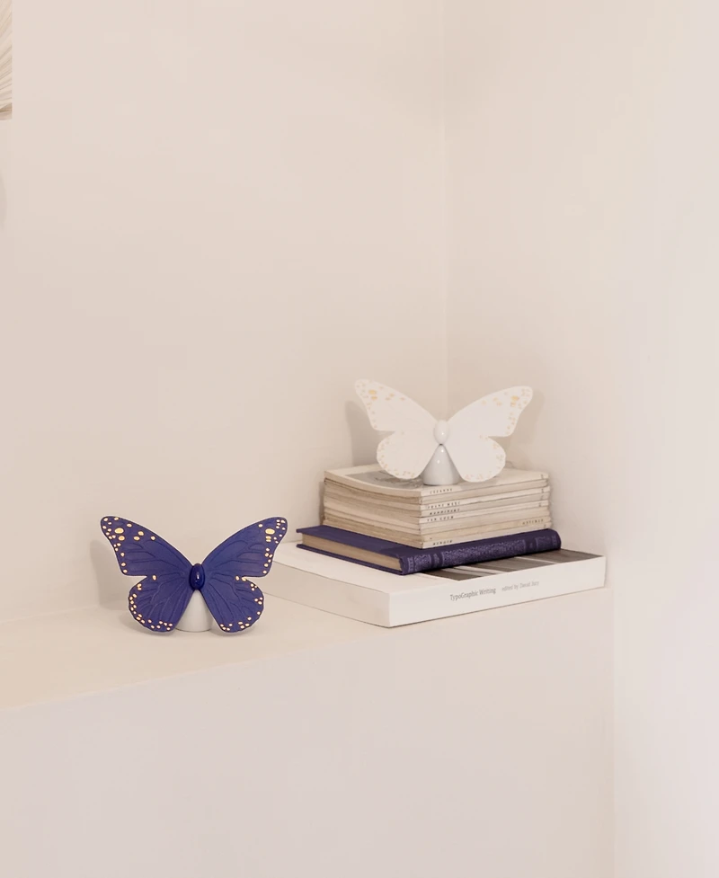 Lladro Collectible Figurine, White Butterfly