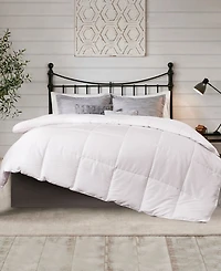 Unikome Lightweight Down Alternative Comforter, King