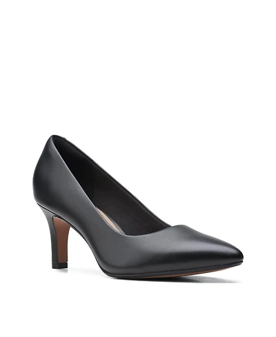 Clarks Collection Women's Illeana Tulip Pumps