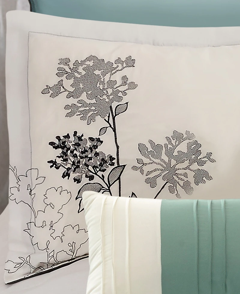 Riverbrook Home Emilie 8-Pc. Comforter Set, Queen