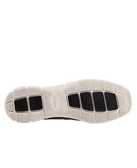 Trotters Universal Sneaker