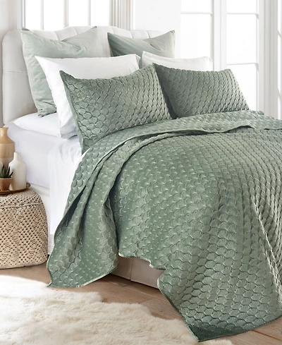 Levtex Merano Velvet Sea Spray Quilt, Full/Queen