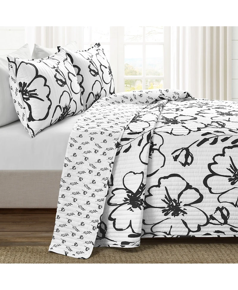 Lush Decor Scandinavian Floral 3 Piece Quilt Set