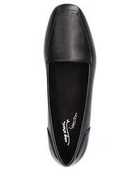 Easy Street Women's Thrill Square Toe Comfort Flats