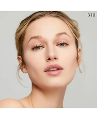 Cle de Peau Beaute Radiant Fluid Foundation Natural Spf 25