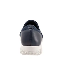 Trotters Urbana Sneaker