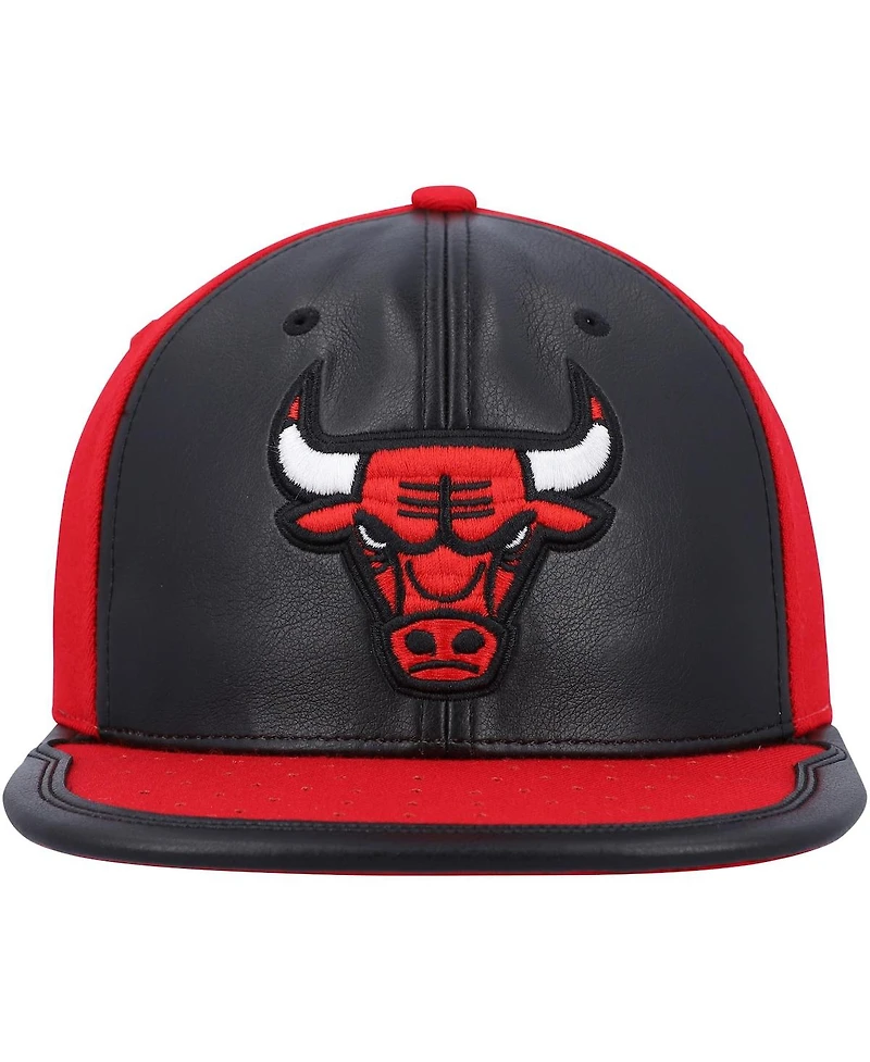 Men's Mitchell & Ness Black, Red Chicago Bulls Day One Snapback Hat