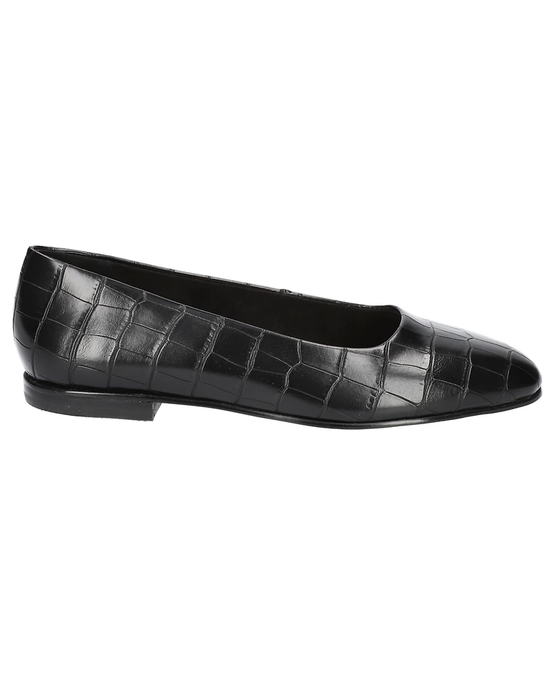 Bella Vita Women's Kimiko Square Toe Flats