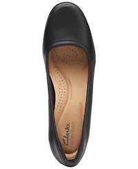 Clarks Women's Emily Belle Slip-On Cushioned Pumps