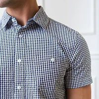 Hope & Henry Mens' Organic Seersucker Short Sleeve Button Down Shirt