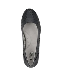 Cliffs by White Mountain Women's Cindy Ballet Comfort Flat